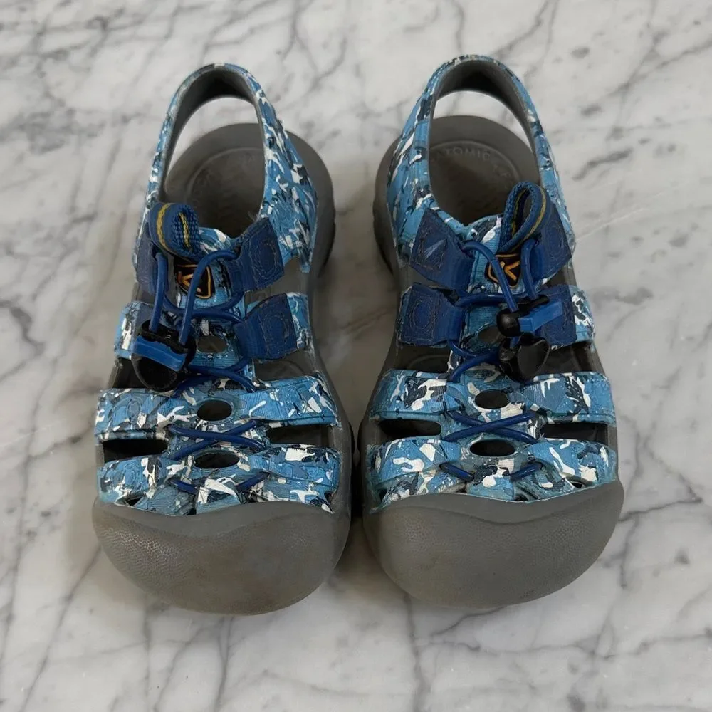 KEEN Blue Camo Youth Sz 13 Newport H2 Trail Hiking/Waterproof Sandals